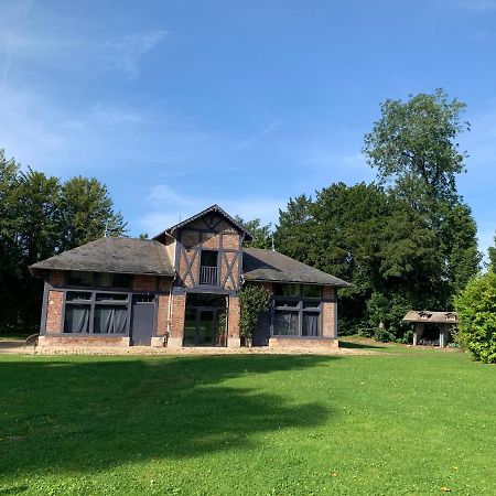 Le gîte du château Bertreville-Saint-Ouen Extérieur photo